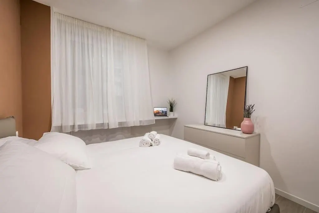 Apartment Ab Plus - Via Marconi 34 Bologna Italy