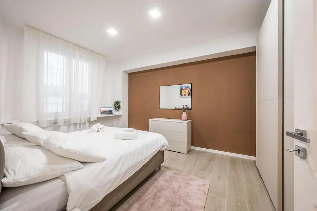 Ab Plus - Via Marconi 34 Bologna Apartment