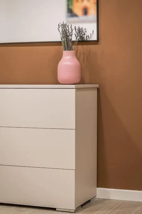 Ab Plus - Via Marconi 34 Boloňa